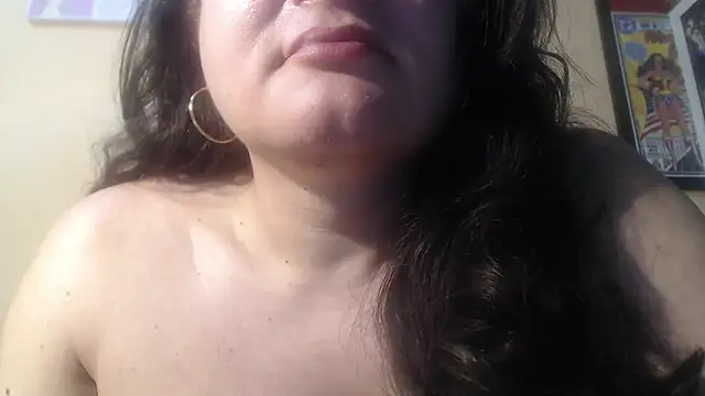 Snapshot of dyannasex chatting on October 2025 08:31:01 PM dyannasex online show from October 2025 08:31:01 PM