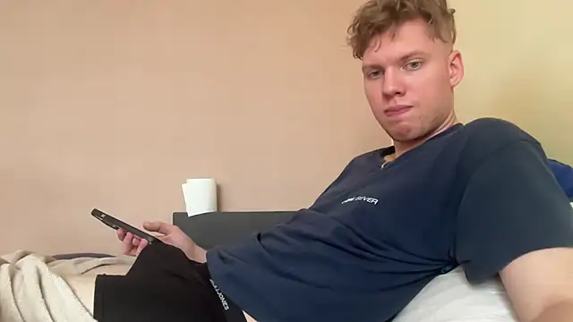 Snapshot of sexybooii6968 chatting on October 2025 12:57:02 PM sexybooii6968 online show from October 2025 12:57:02 PM