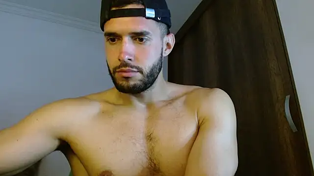 Noah jhonsonn online show from April 2026 04:12:02 PM