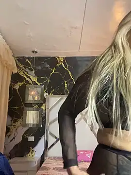 Snapshot of scarlett_sexx69 chatting on October 2025 06:41:02 PM scarlett sexx69 online show from October 2025 06:41:02 PM