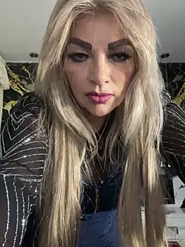 Snapshot of scarlett_sexx69 chatting on November 2025 11:32:02 AM scarlett sexx69 online show from November 2025 11:32:02 AM