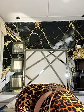 Snapshot of scarlett_sexx69 chatting on December 2025 11:27:02 AM scarlett sexx69 online show from December 2025 11:27:02 AM