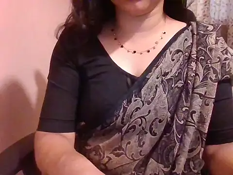 Pinky 4 online show from May 2026 04:17:02 AM