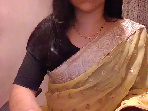 Snapshot of Pinky_4 chatting on June 2026 09:03:02 PM Pinky 4 online show from June 2026 09:03:02 PM