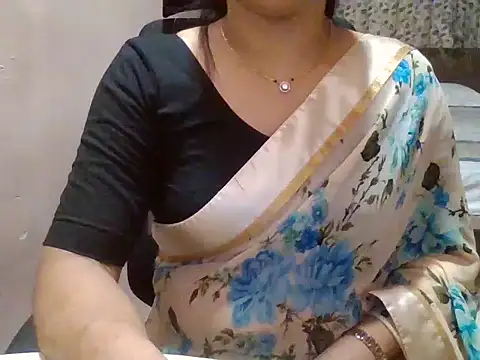 Snapshot of Pinky_4 chatting on July 2026 11:20:01 PM Pinky 4 online show from July 2026 11:20:01 PM