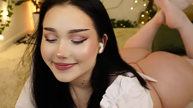 ScarletBlaze online show from March 2025 06:12:02 PM