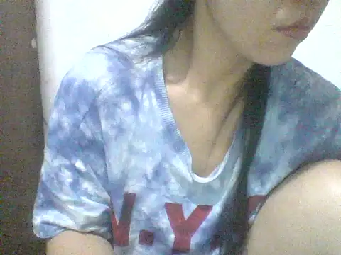 Snapshot of spankmybootyxxx chatting on October 2025 05:34:01 PM spankmybootyxxx online show from October 2025 05:34:01 PM