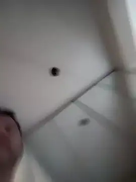 Snapshot of EZYves chatting on December 2024 10:23:01 PM EZYves online show from December 2024 10:23:01 PM