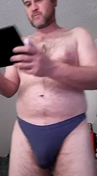 Snapshot of EZYves chatting on December 2024 12:08:02 AM EZYves online show from December 2024 12:08:02 AM