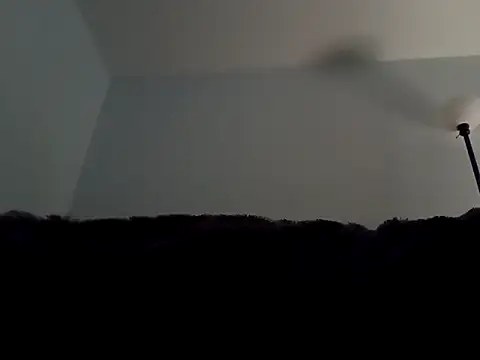 Snapshot of EZYves chatting on September 2025 09:42:02 AM EZYves online show from September 2025 09:42:02 AM