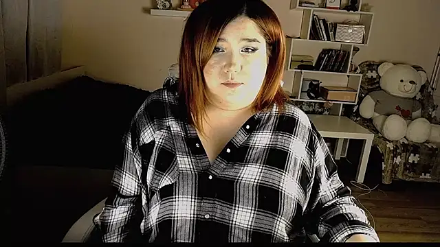 Snapshot of Vi-Vixen chatting on February 2025 11:37:02 PM Vi-Vixen online show from February 2025 11:37:02 PM