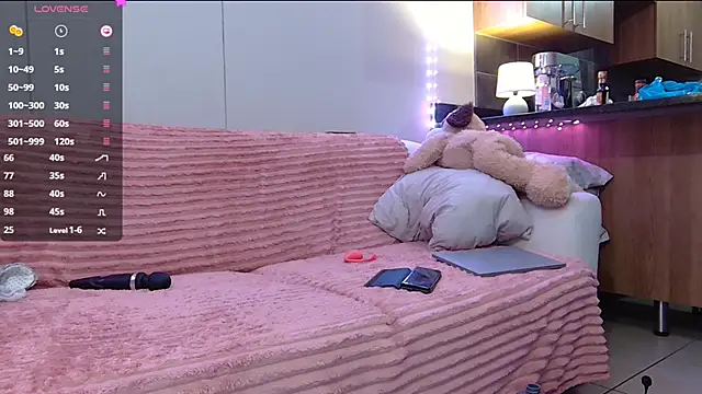 Snapshot of ScarletCarnal chatting on December 2024 08:36:02 PM ScarletCarnal online show from December 2024 08:36:02 PM