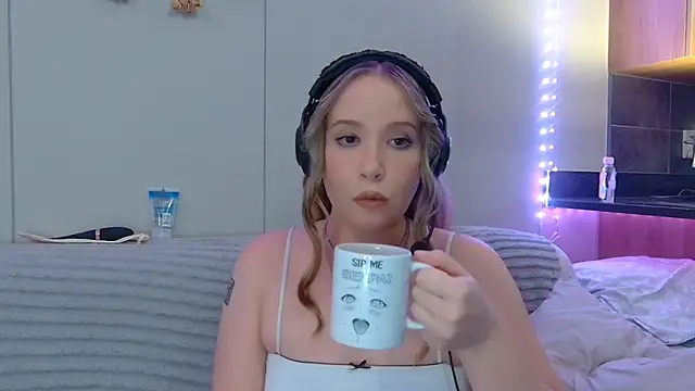 Snapshot of ScarletCarnal chatting on March 2025 09:56:01 PM ScarletCarnal online show from March 2025 09:56:01 PM