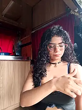 Snapshot of Simone_Miller chatting on February 2025 02:57:01 PM Simone Miller online show from February 2025 02:57:01 PM