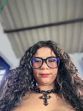 Simone Miller online show from June 2026 09:46:01 PM