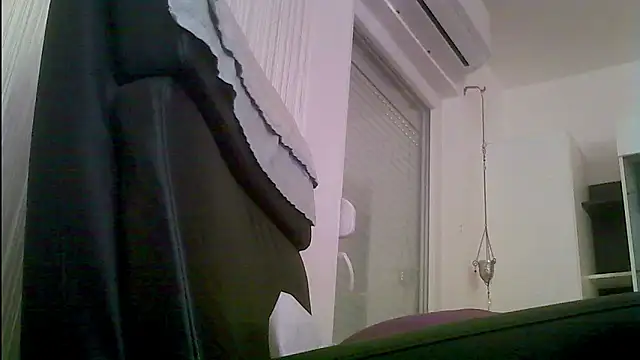 EvaaMina online show from June 2026 06:18:01 AM