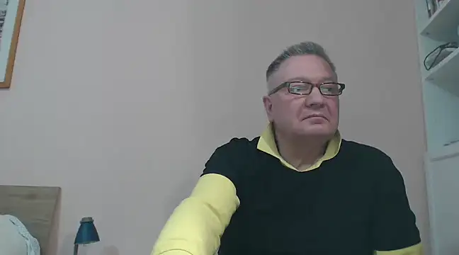 YOU6me online show from January 2025 04:00:01 PM