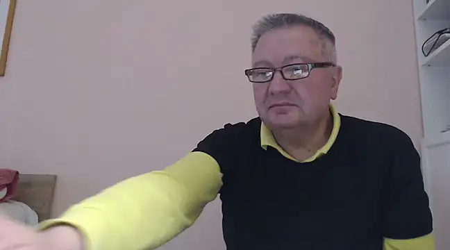 YOU6me online show from January 2025 03:23:02 PM