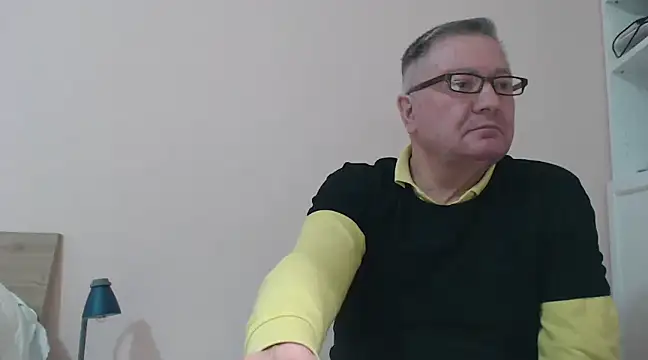 YOU6me online show from January 2025 02:47:02 PM