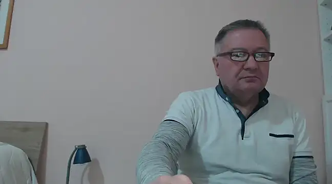 YOU6me online show from January 2025 03:57:02 PM