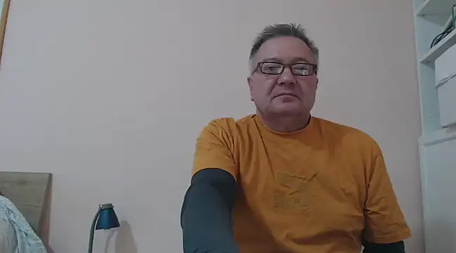 YOU6me online show from January 2025 02:49:01 PM