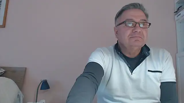 YOU6me online show from February 2025 03:05:02 PM