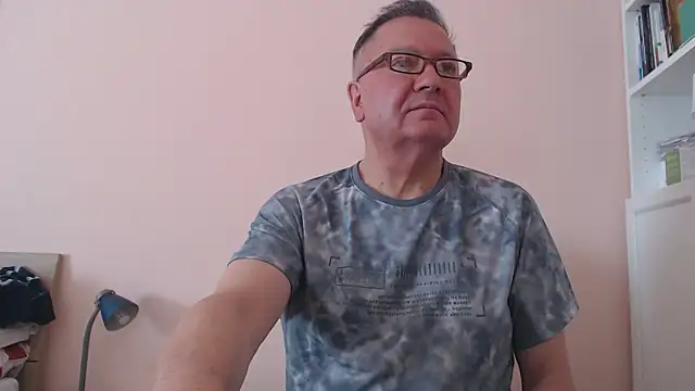 YOU6me online show from September 2025 07:41:01 AM