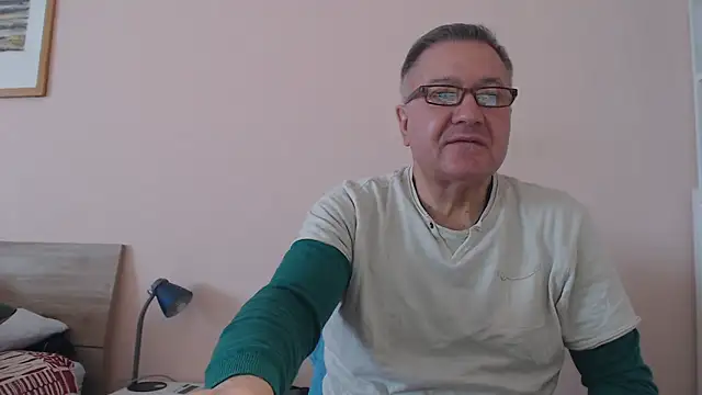 YOU6me online show from October 2025 09:06:02 AM