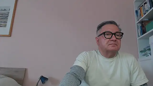 YOU6me online show from April 2026 07:09:01 AM