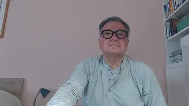 YOU6me online show from May 2026 08:44:01 AM