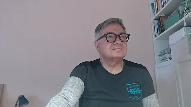 YOU6me online show from May 2026 03:50:01 PM