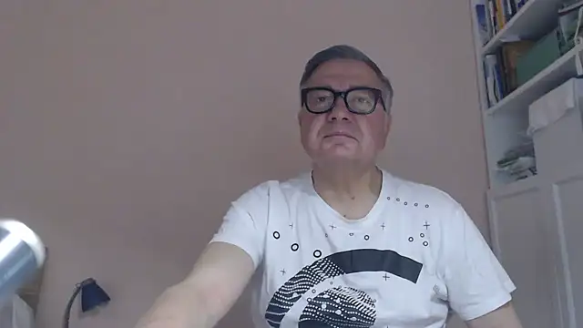 YOU6me online show from June 2026 07:22:02 AM