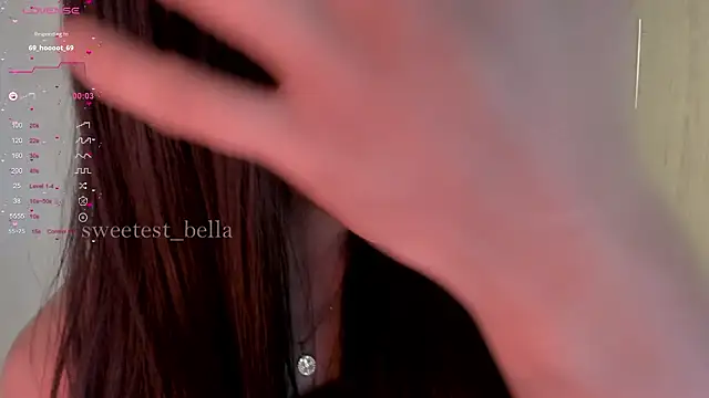 Snapshot of sweetest_bella chatting on February 2026 07:00:02 PM sweetest bella online show from February 2026 07:00:02 PM