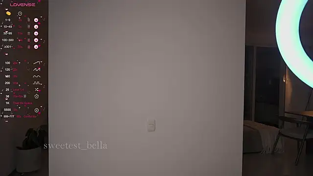 Snapshot of sweetest_bella chatting on June 2026 02:39:02 AM sweetest bella online show from June 2026 02:39:02 AM