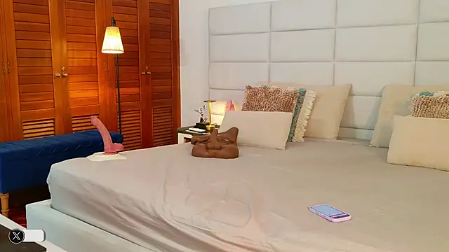 Snapshot of lissetlong69 chatting on December 2025 01:24:02 AM lissetlong69 online show from December 2025 01:24:02 AM