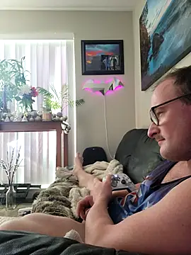 gdawg78 online show from November 2025 09:31:01 PM