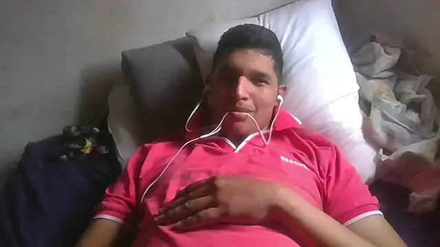 JakeHorny28 online show from December 2025 07:32:01 PM