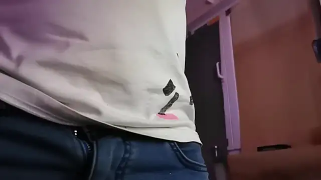 Snapshot of Lucas1andOnly4Girl chatting on October 2025 01:39:01 AM Lucas1andOnly4Girl online show from October 2025 01:39:01 AM