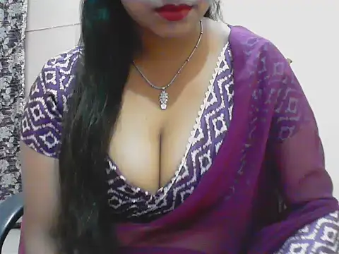 Snapshot of LovingPihu chatting on April 2026 06:16:02 AM LovingPihu online show from April 2026 06:16:02 AM