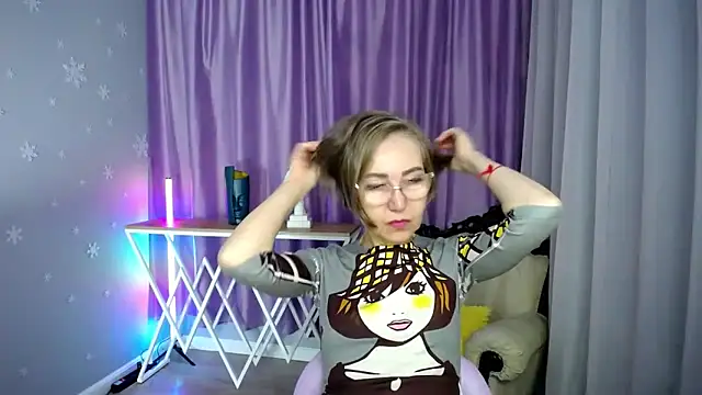 Snapshot of queen_a_n_i chatting on October 2025 09:59:01 AM queen a n i online show from October 2025 09:59:01 AM