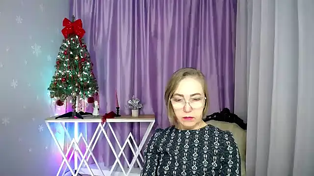 Snapshot of queen_a_n_i chatting on January 2026 10:41:02 AM queen a n i online show from January 2026 10:41:02 AM