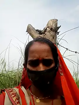 Snapshot of Mohni_Das chatting on February 2025 09:15:02 AM Mohni Das online show from February 2025 09:15:02 AM
