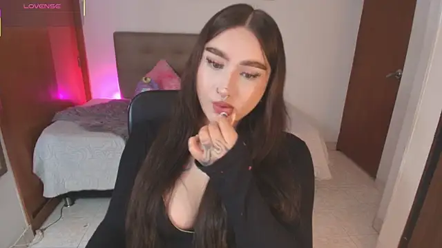 Miley Baker online show from June 2026 03:03:01 PM