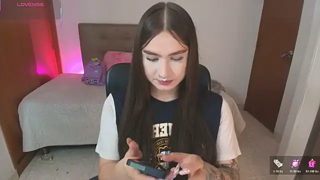 Miley Baker online show from June 2026 02:27:02 PM