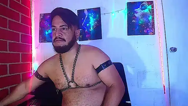 Snapshot of the_master_foal_ chatting on March 2025 07:30:01 AM the master foal online show from March 2025 07:30:01 AM