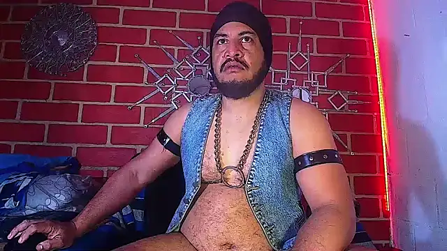 Snapshot of the_master_foal_ chatting on March 2025 11:49:02 AM the master foal online show from March 2025 11:49:02 AM