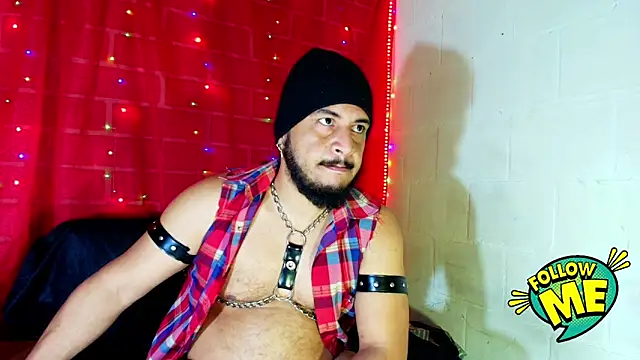 Snapshot of the_master_foal_ chatting on September 2025 10:39:02 AM the master foal online show from September 2025 10:39:02 AM