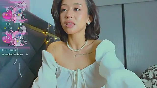 Snapshot of Mia_Tin chatting on February 2025 12:59:01 PM Mia Tin online show from February 2025 12:59:01 PM