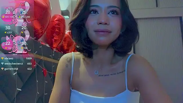 Snapshot of Mia_Tin chatting on February 2025 06:29:02 AM Mia Tin online show from February 2025 06:29:02 AM