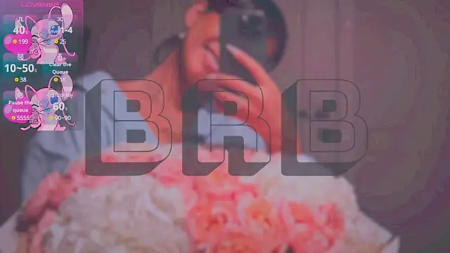 Snapshot of Mia_Tin chatting on March 2025 06:27:01 AM Mia Tin online show from March 2025 06:27:01 AM